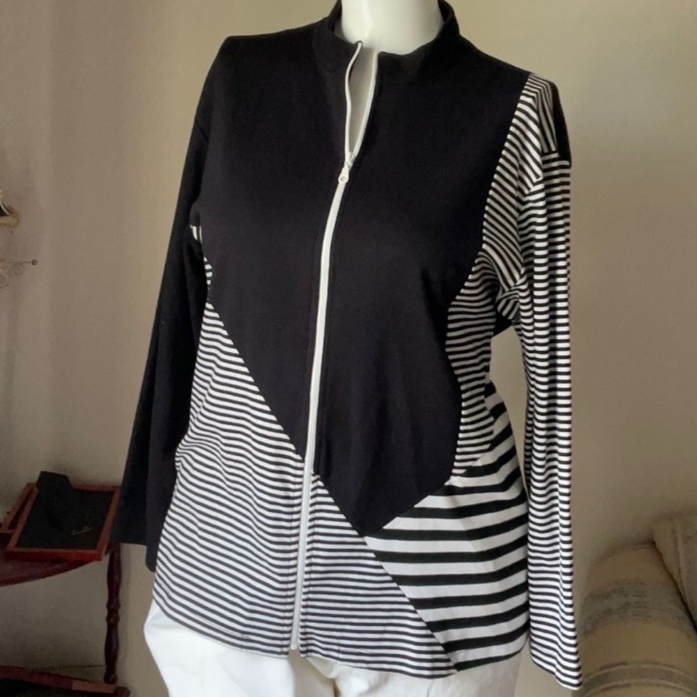 PICADILLY Fashions cardigan sweater